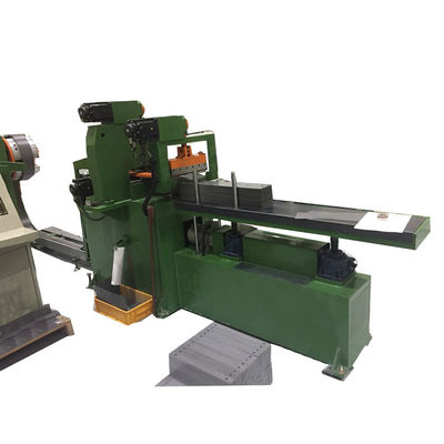 Máquina de corte automática do núcleo do controle do PLC que faz o núcleo de reator