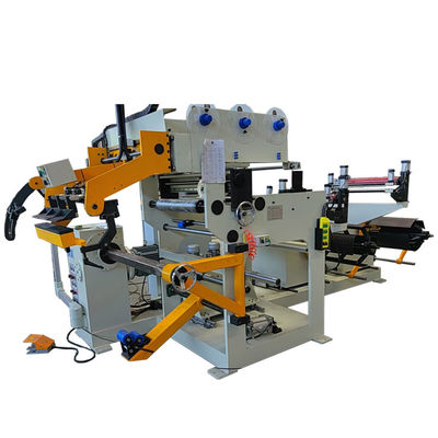 Máquina automática de enrolamento de folha de cobre 600 mm de largura Soldagem TIG 0 - 16 rpm