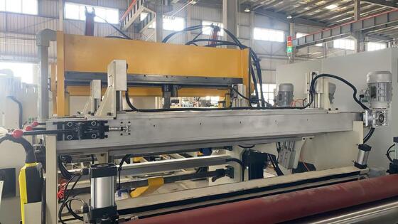 Automatic Copper Foil Winding Machine with Cold Pressure Welding, Two Servo Motors, and 22KW Winding Power