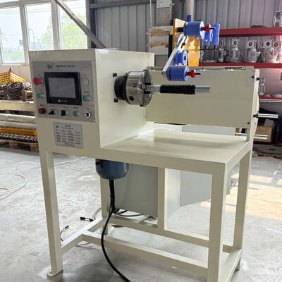 Máquina de Enrolamento de Bobina de Transformador com Altura Central de 1000mm, Mandril de 4 Castanhas e Faixa de Contagem de 9999,99 para Enrolamento de Precisão