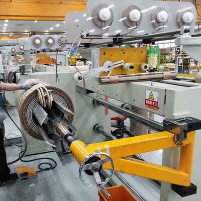 Máquina de enrolamento automático de bobina de 1000 mm de carga pesada com travagem de precisão