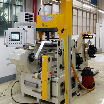 Soldadura de pressão fria de alumínio da máquina de enrolamento da folha do transformador